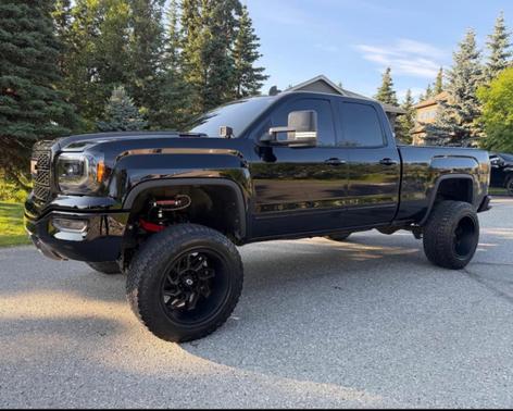 Black 2019 GMC Sierra 1500 Limited SLE