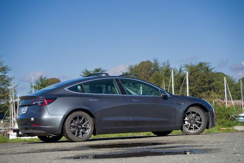 Gray 2020 Tesla Model 3 Long Range