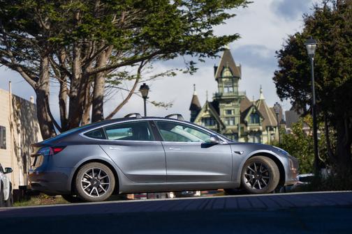 Gray 2020 Tesla Model 3 Long Range