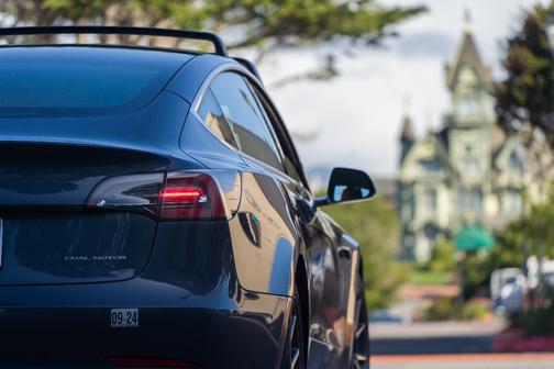 Gray 2020 Tesla Model 3 Long Range