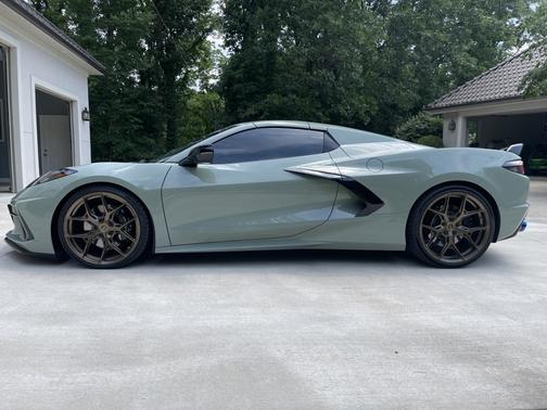 2024 Chevrolet Corvette Stingray w/2LT