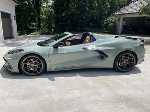 2024 Chevrolet Corvette Stingray w/2LT