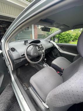 Gray 2010 Toyota Yaris Base