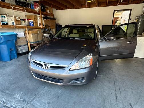 Gold 2007 Honda Accord EX-L