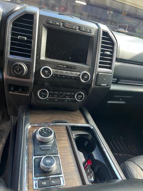 Blue 2021 Ford Expedition Max Platinum