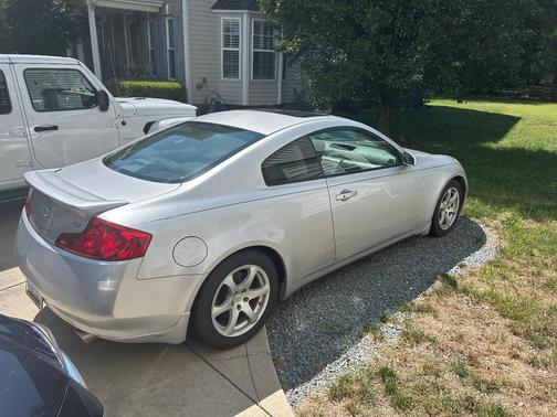 Silver 2007 INFINITI G35 Base