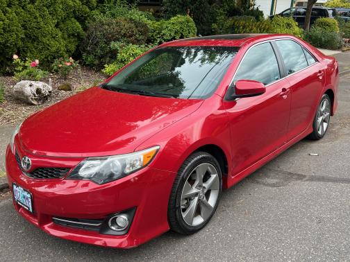 2014 Toyota Camry SE