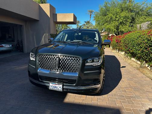 2022 Lincoln Navigator L Black Label