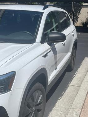 White 2023 Volkswagen Taos 1.5T S