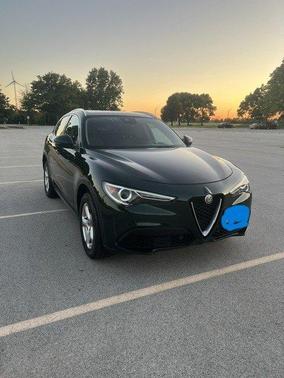 Green 2019 Alfa Romeo Stelvio Base