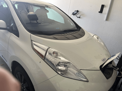 White 2017 Nissan Leaf S
