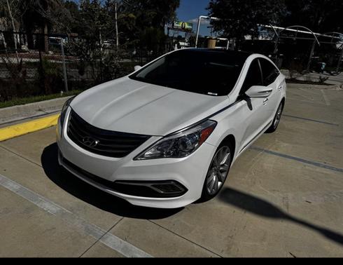 White 2017 Hyundai Azera Limited