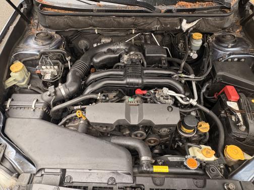 2014 Subaru Legacy 2.5i Premium