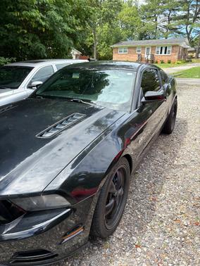 Black 2014 Ford Mustang GT