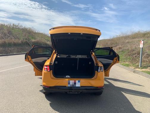 2022 Ford Mustang Mach-E Premium