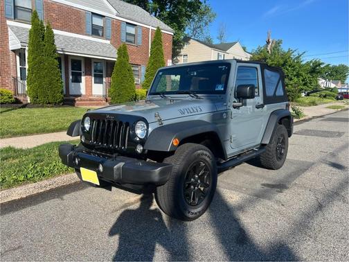 Gray 2015 Jeep Wrangler Willys Wheeler