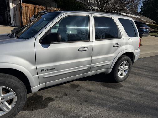 2006 Ford Escape Hybrid Base