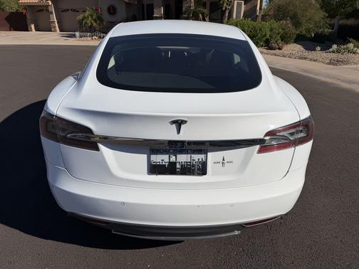 2015 Tesla Model S 60