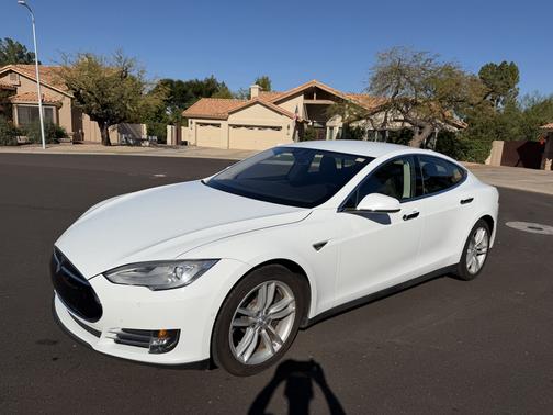 2015 Tesla Model S 60