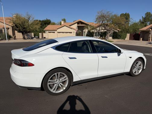 2015 Tesla Model S 60