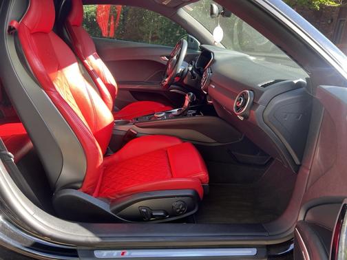 2016 Audi TTS 2.0T