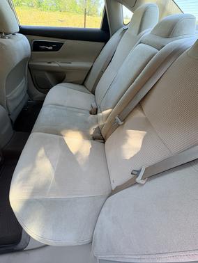 White 2013 Nissan Altima 2.5 SV