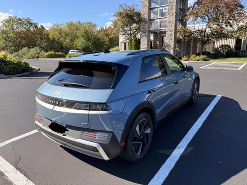 2025 Hyundai IONIQ 5 SEL