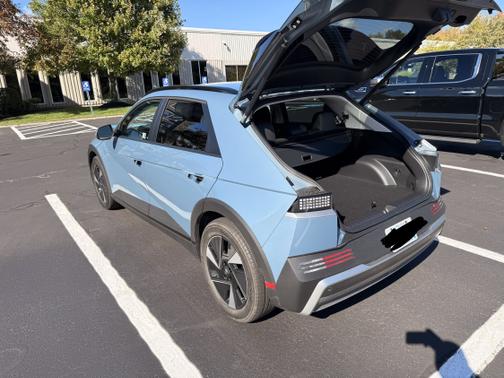 2025 Hyundai IONIQ 5 SEL