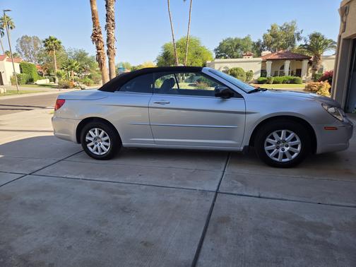 2009 Chrysler Sebring LX