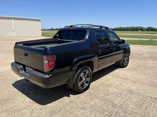 Black 2013 Honda Ridgeline Sport