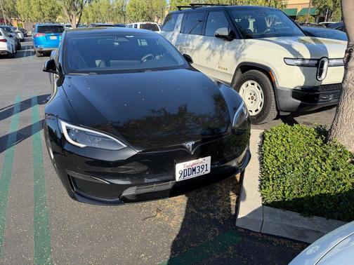Black 2022 Tesla Model S Long Range