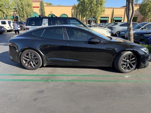 Black 2022 Tesla Model S Long Range