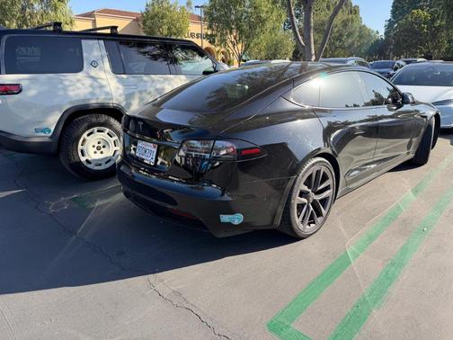 Black 2022 Tesla Model S Long Range