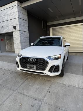 2023 Audi Q5 45 S line Premium Plus