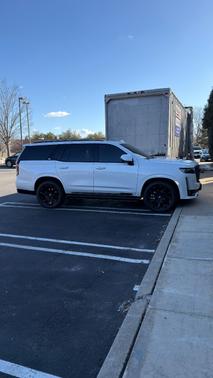 2023 Cadillac Escalade Sport