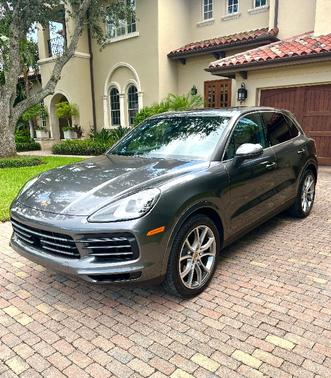 2019 Porsche Cayenne Cayenne