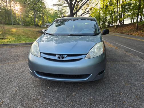 2008 Toyota Sienna CE
