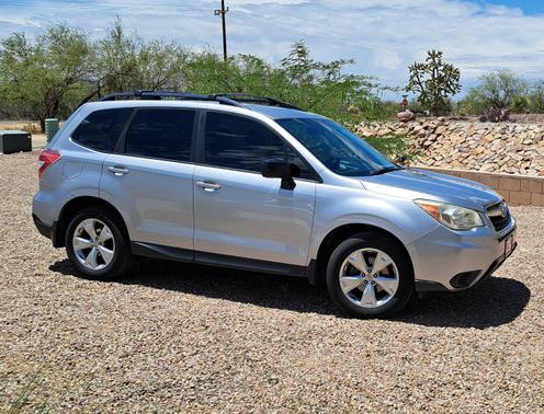 2015 Subaru Forester 2.5i