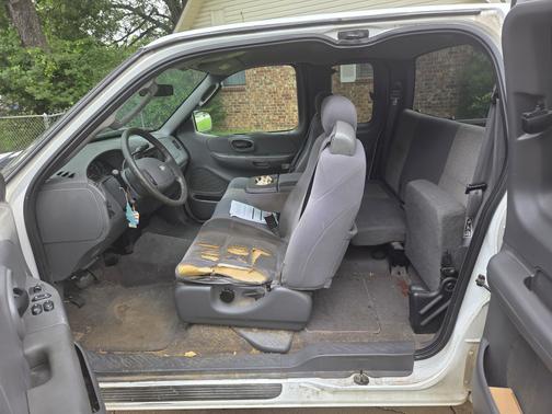 2003 Ford F-150 XLT SuperCab