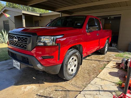Red 2022 Nissan Frontier S