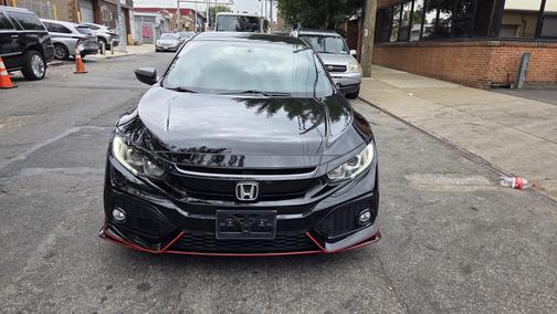 Black 2018 Honda Civic Sport