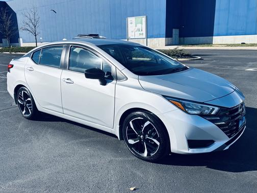 2024 Nissan Versa SR