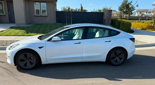 White 2023 Tesla Model 3 Base