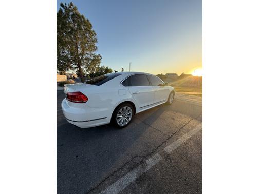 2014 Volkswagen Passat 2.0L TDI SEL Premium