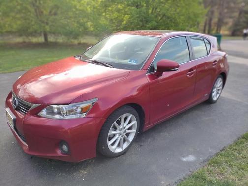 Red 2013 Lexus CT 200h Premium