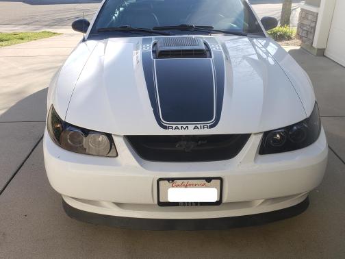 2004 Ford Mustang Mach I