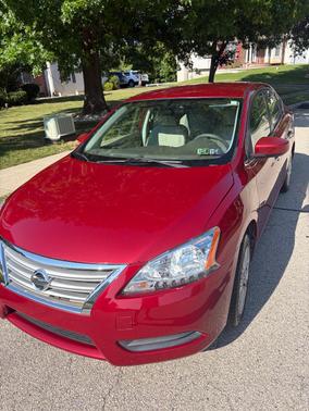 Red 2014 Nissan Sentra SV