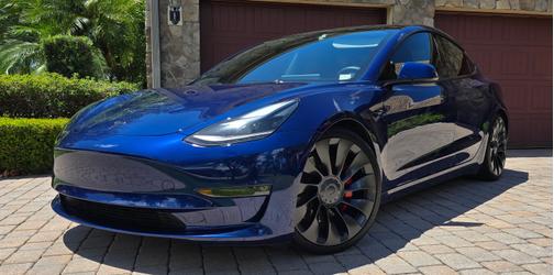 2023 Tesla Model 3 Performance