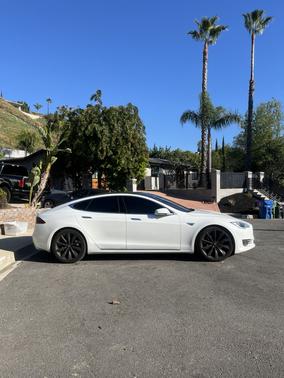 2016 Tesla Model S 75