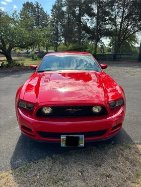 2014 Ford Mustang GT Premium